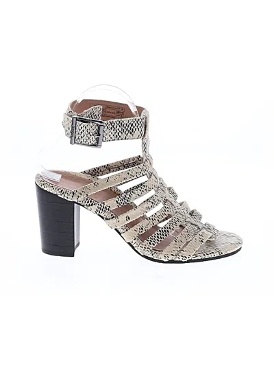 Pre-owned Vionic Heels In White