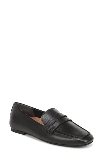 Vionic Henley Penny Loafer In Black