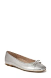 Vionic Klara Cap Toe Flat