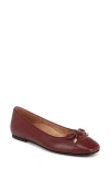 Vionic Klara Cap Toe Flat In Syrah