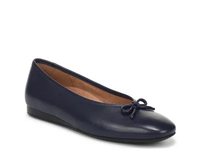 Vionic Larissa Ballet Flat In Blue