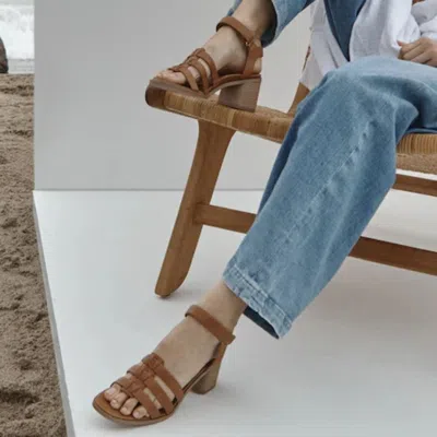 Vionic Maisy Heeled Sandal In Brown