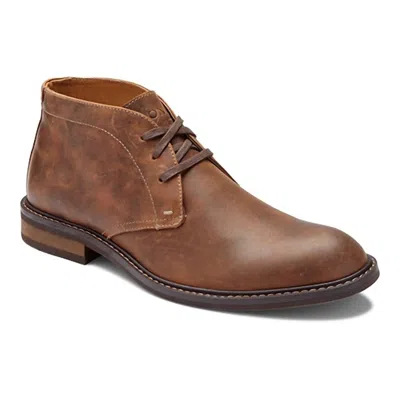 Vionic Men's Chase Chukka Boot In Brown