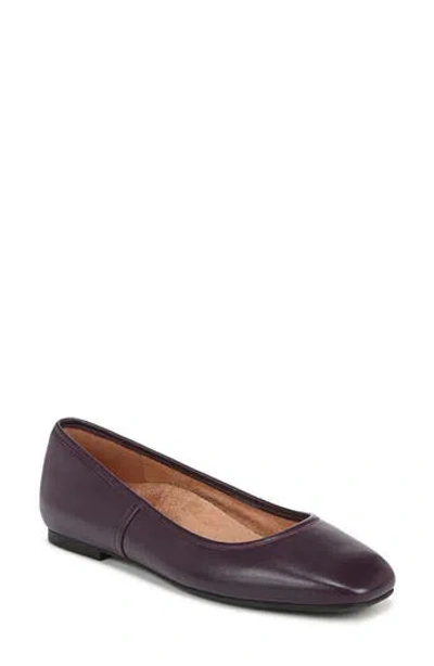 VIONIC VIONIC ORINDA SQUARE TOE FLAT