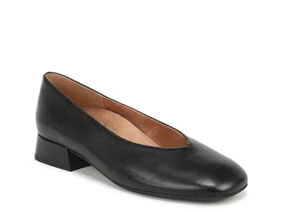 Vionic Petra Pump In Black