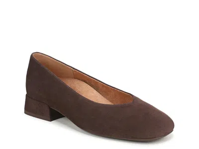 Vionic Petra Pump In Chocolate