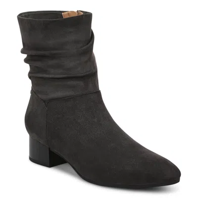 Vionic Remi Short Boot In Black