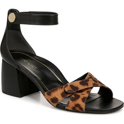 Vionic Salinas Block Heel Sandal In Black/ Tan
