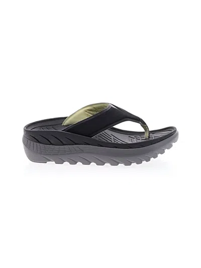 Pre-owned Vionic Sandals In Black
