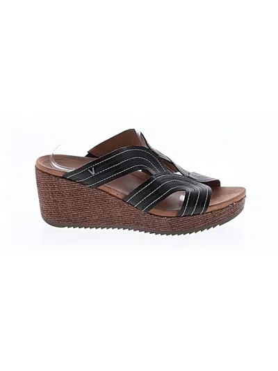 Pre-owned Vionic Sandals In Black