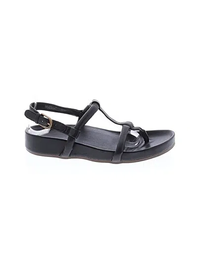 Pre-owned Vionic Sandals In Black