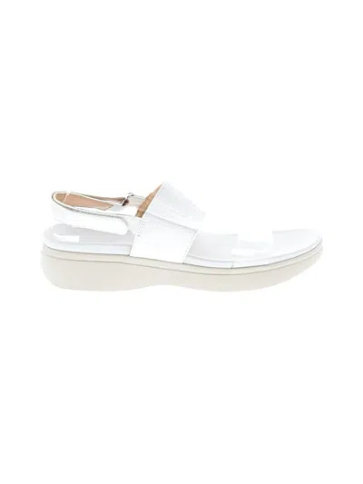 Pre-owned Vionic Sandals In White