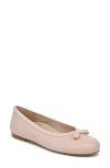 Vionic Sidney Ballet Flat In Neutral