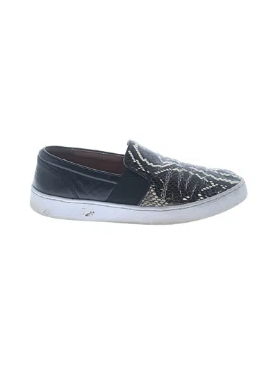 Pre-owned Vionic Sneakers In Black