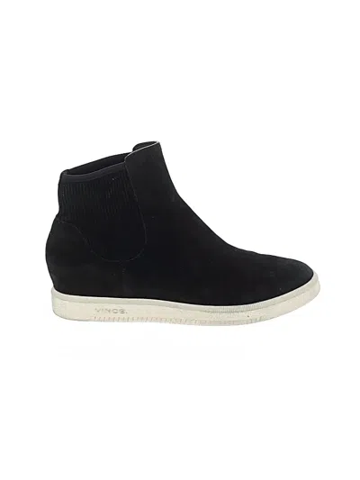 Pre-owned Vionic Sneakers In Black