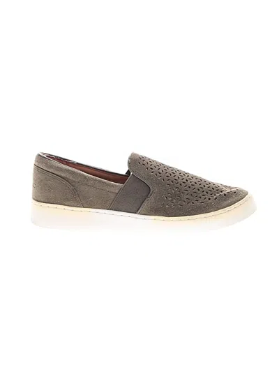 Pre-owned Vionic Sneakers In Gray