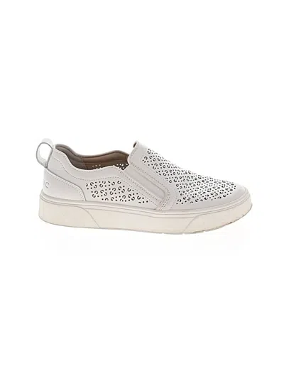 Pre-owned Vionic Sneakers In White