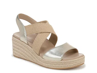 Vionic Soren Espadrille Wedge Sandal In Beige/gold