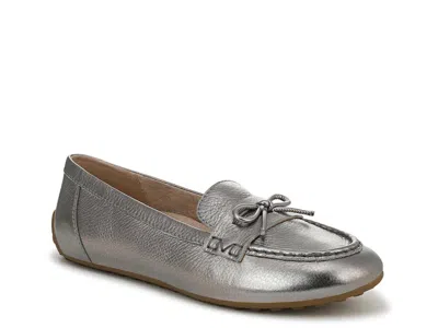 Vionic Taryn Loafer In Gray