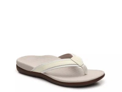 Vionic Tide Ii Flip Flop In White