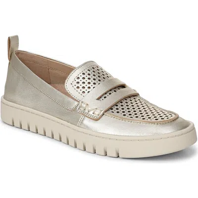 Vionic Uptown Perf Penny Loafer In Neutral