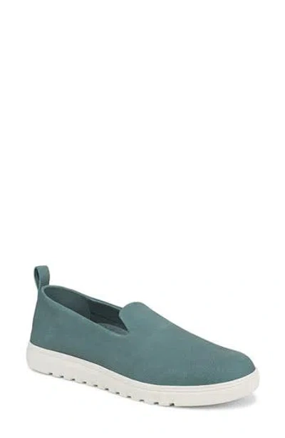 Vionic Uptown Willa Slip-on Sneaker In Blue