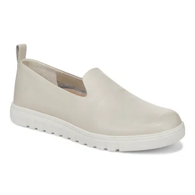 Vionic Wide Width Uptown Willa Slipon In White