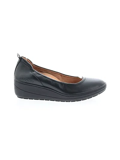 Pre-owned Vionic Wedges In Black