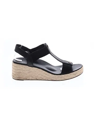 Pre-owned Vionic Wedges In Black
