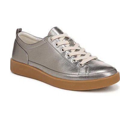 Vionic Winny Low Top Sneaker In Gray