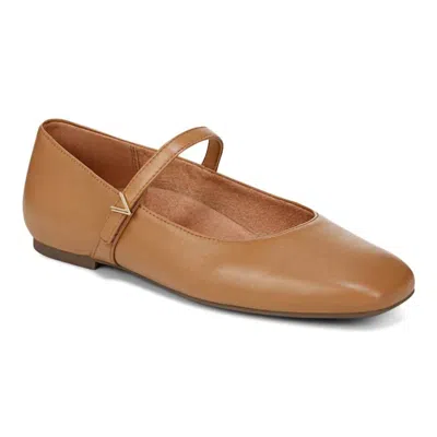 Vionic Women's Alameda Shoes In Camel In Multi