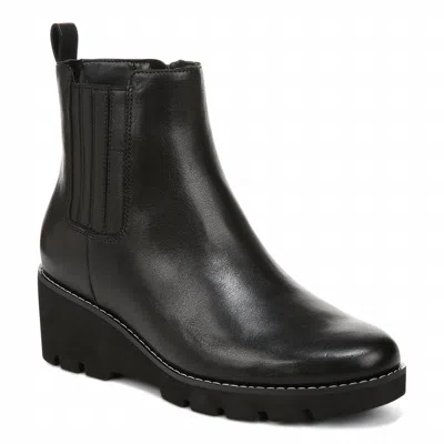 Vionic Women's Aria Wedge Ankle Boot In Black