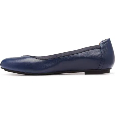 Vionic Women's Caroll Ballet Flats In Navy In Blue