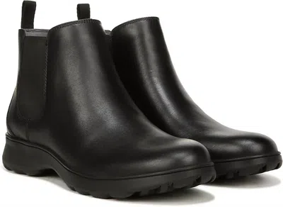 Vionic Women's Evergreen Boot In Black