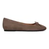 Vionic Women's Klara Ballet Flat Shoes In Driftwood In White