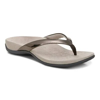 Vionic Women's Rest Dillon Flip Flops In Pewter In Silver