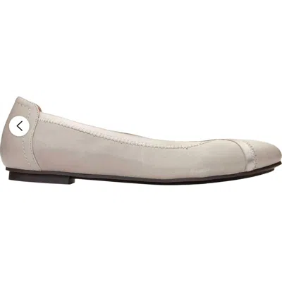 Vionic Women's Spark Caroll Flats In Light Grey In White