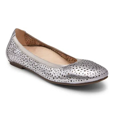 VIONIC WOMEN'S SPARK ROBYN SHOES IN PEWTER