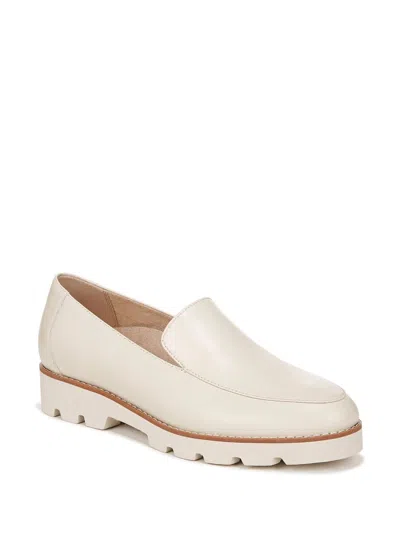 Vionic Women's  Kensley Flats Cream Leather Almond Toe Slip On Loafers Hawk2347 In Neutral