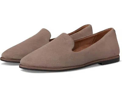 Vionic Women's Willa Loafer In Driftwood In Brown