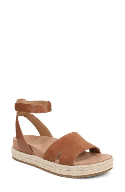 Vionic Yucca Ankle Strap Sandal In Brown