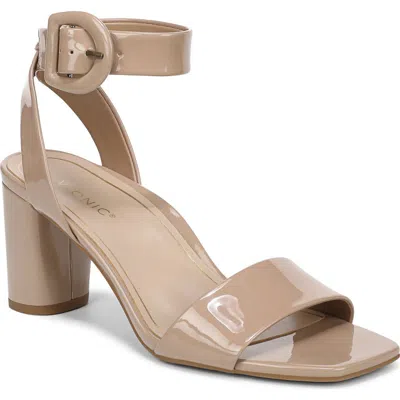 Vionic Zinfandel Sandal In Desert Sand
