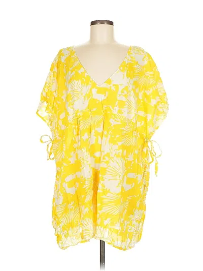 Pre-owned Virginia Johnson Kimono In Yellow