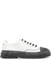 Viron 1968 Low-top Trainers In White