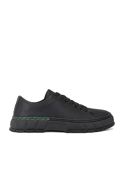 Viron 2005 Low Top Sneaker In Black Corn