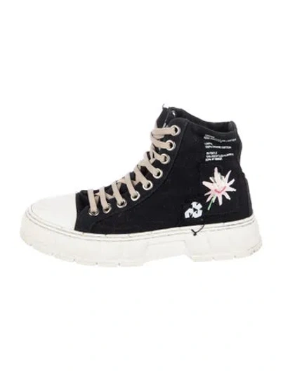 Pre-owned Viron Canvas Graphic Print Sneakers In Black/white