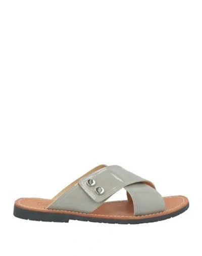 Virreina Woman Sandals Sage Green Size 8 Leather