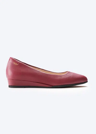 Viscata Roma Leather Flats In Red