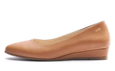Viscata Roma Leather Flats In Whiskey Brown