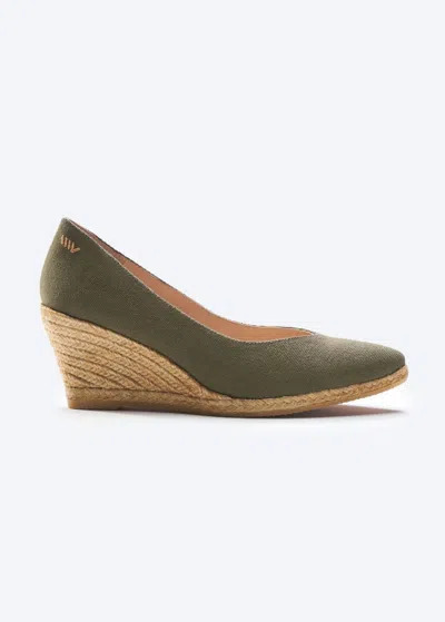 Viscata Roses Canvas V Cut Espadrille Wedges In Green